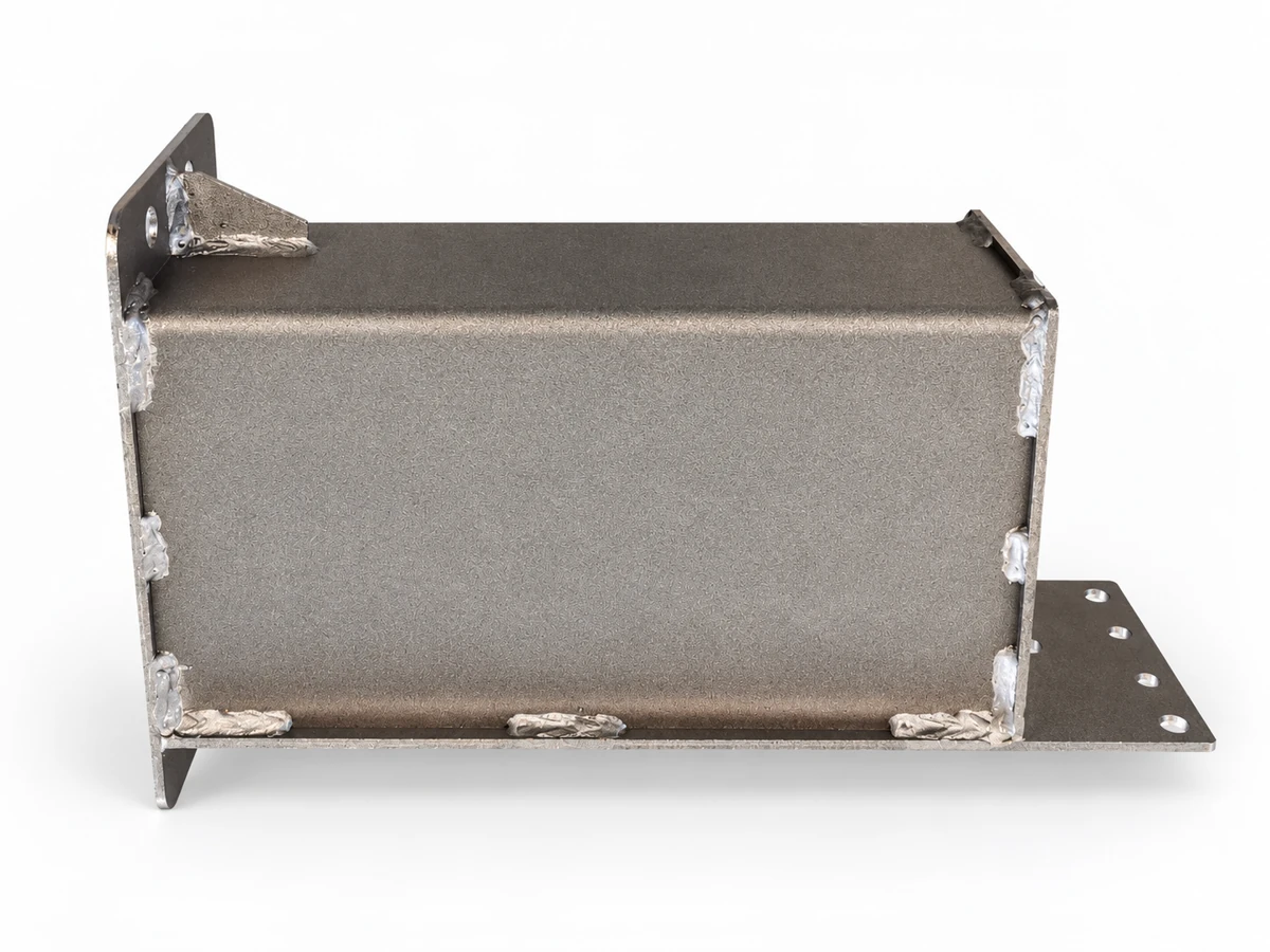 Cab suspension bracket